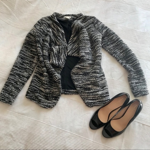 H&M Open Front Cropped Waterfall Shacket Size XS - Picture 3 of 8